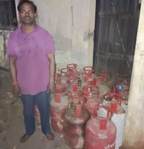 raipur avaid selender